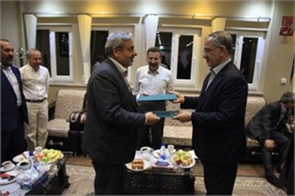امضای تفاهمنامه همکاری میان استانداری آذربایجان غربی و سازمان فناوری اطلاعات ایران