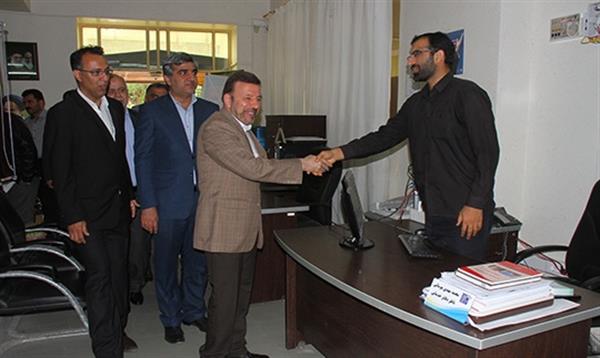 وزیر ارتباطات طی سفر به استان بوشهر و بازدید از اداره کل ICT استان: شعار سال 94 تعامل بین مردم و دولت را بیشتر می کند
