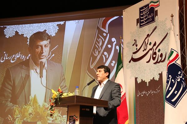 معاون توسعه مدیریت، هماهنگی وامور پشتیبانی: توجه به نیروی انسانی در جهت رشد و شکوفایی اقتصادی کشور الزامی است